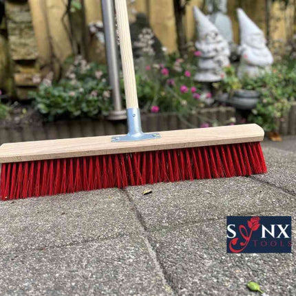 Synx Balai d'écurie en nylon 60 cm - avec manche de 150 cm - balai de rue en plastique