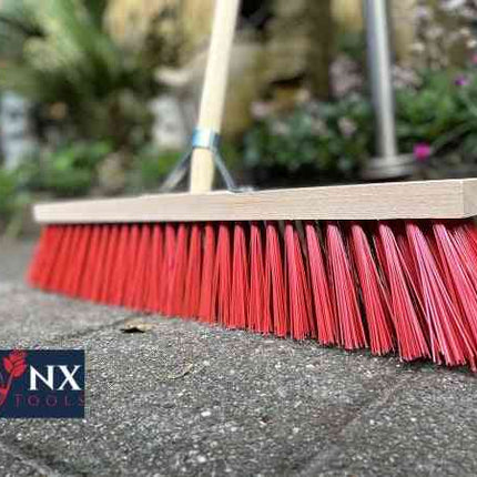 Synx Tools Balai d'extérieur 60 cm - balais - Manche de 150 cm inclus