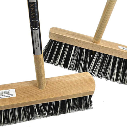 Synx Tools Harde Bezem Old Dutchie - Tuinbezem - Bezems met steel 120 cm