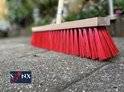 Balai de rue Synx Tools en nylon rouge 50 cm - Avec manche de 160 cm