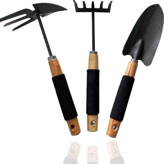 Set d'outils de jardinage - râteau, petite pelle et houe