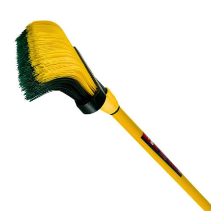 Bezem met schuine haren