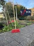 Synx Tools Balai de rue 30 cm - Balais  -  Manche de 150 cm inclus
